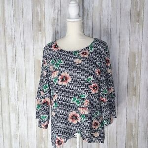 Valerie Stevens Floral Bell Sleeve Blouse Size Small